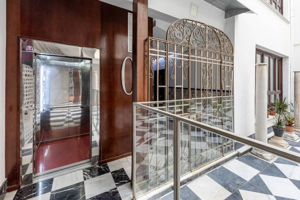 Appartement Carreterias Malaga Centro Extérieur photo
